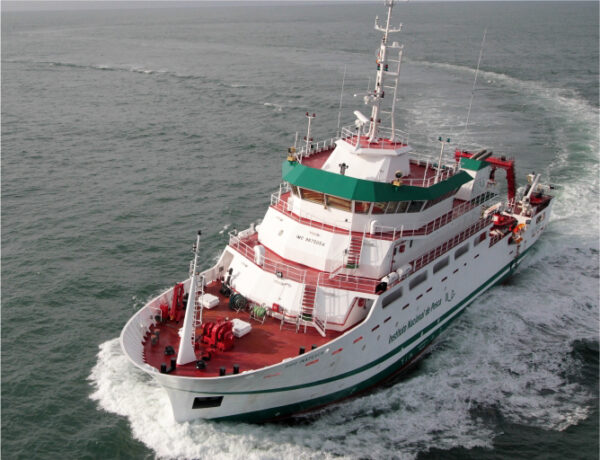 Oceanographic research vessels » VICUSdt